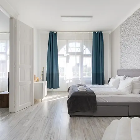 Designer On The Broadway W 2br, Ac And Panorama Balcony Apartament Budapeszt