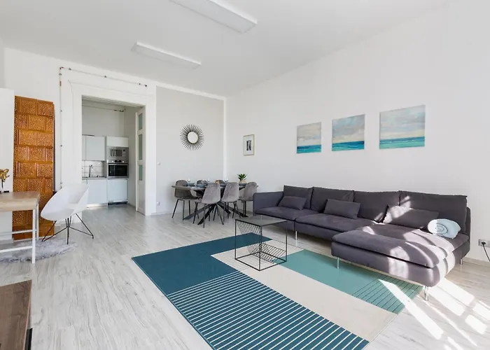 Designer On The Broadway W 2br, Ac And Panorama Balcony Apartament Budapesta